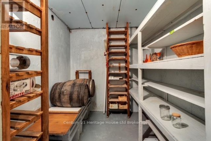 Photo 24 at 5 Thomas Avenue, Tillsonburg Photo 24 at 5 Thomas Avenue, Tillsonburg