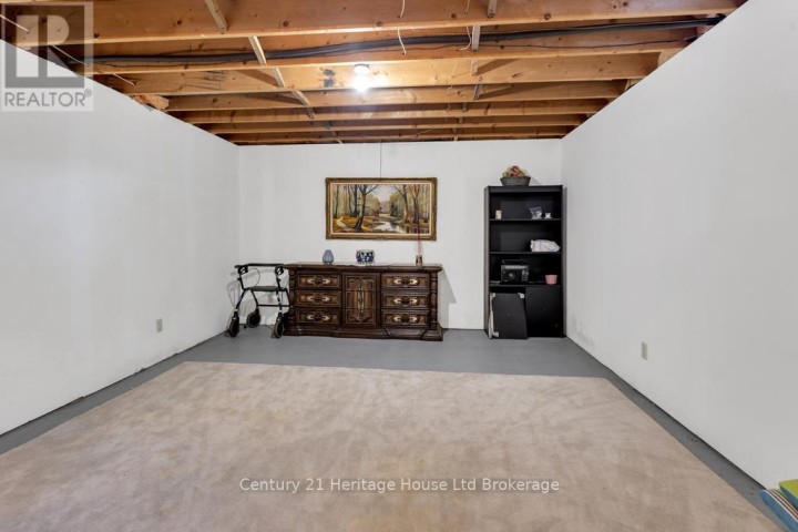 Photo 25 at 5 Thomas Avenue, Tillsonburg Photo 25 at 5 Thomas Avenue, Tillsonburg