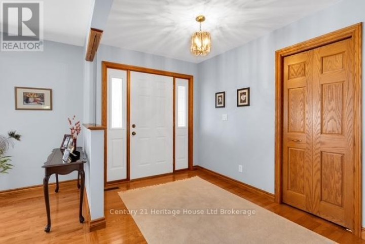 Photo 6 at 5 Thomas Avenue, Tillsonburg Photo 6 at 5 Thomas Avenue, Tillsonburg