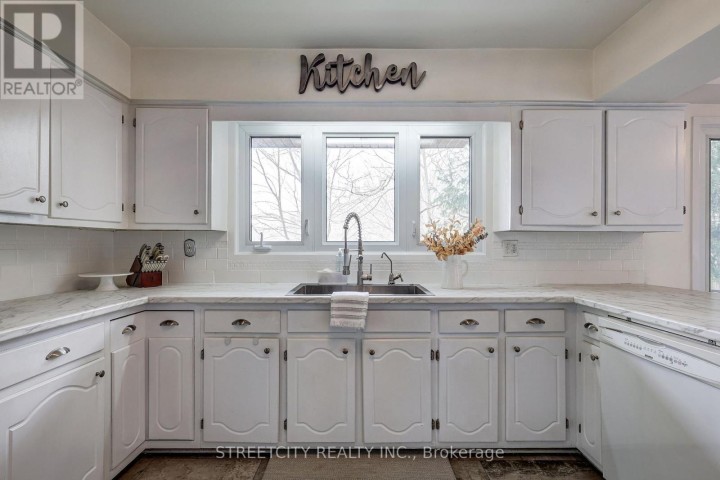 Photo 21 at 7 Thistle Court, Tillsonburg Photo 21 at 7 Thistle Court, Tillsonburg