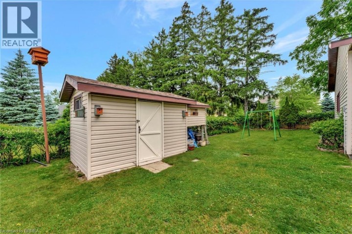 Photo 42 at 48 Willow Drive, Brantford Photo 42 at 48 Willow Drive, Brantford