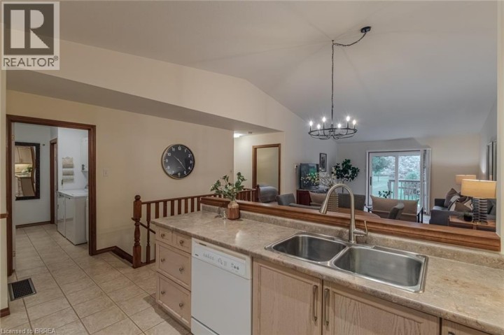 Photo 12 at 19 HANLON Place 36, Innerkip, Woodstock Photo 12 at 19 HANLON Place 36, Innerkip, Woodstock