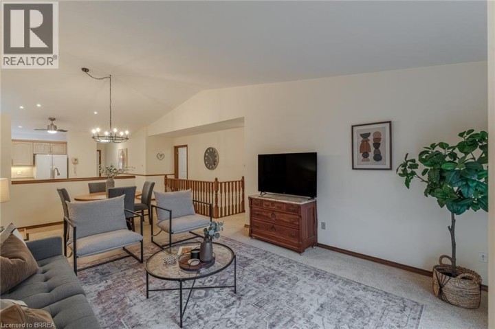 Photo 17 at 19 HANLON Place 36, Innerkip, Woodstock Photo 17 at 19 HANLON Place 36, Innerkip, Woodstock