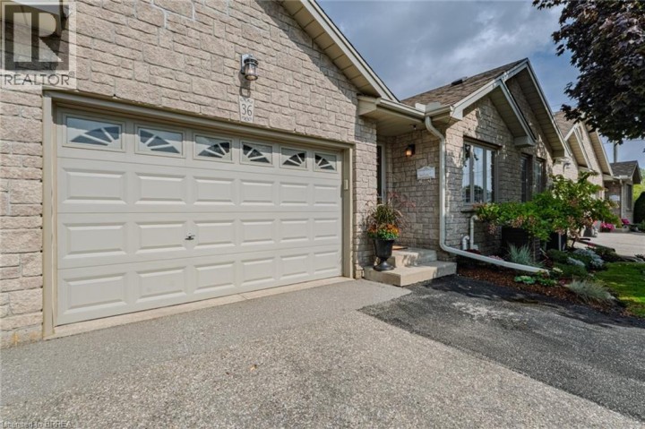 Photo 2 at 19 HANLON Place 36, Innerkip, Woodstock Photo 2 at 19 HANLON Place 36, Innerkip, Woodstock