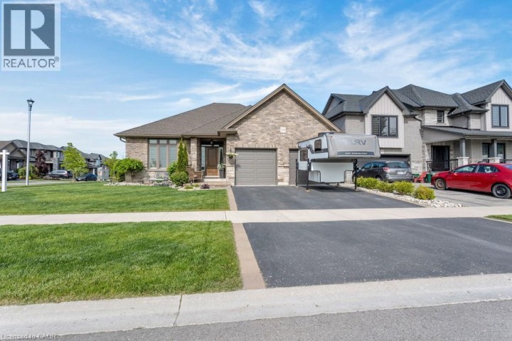 Photo 46 at 100 Tamarack Boulevard, Woodstock Photo 46 at 100 Tamarack Boulevard, Woodstock