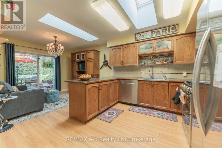 Photo 12 at 53 Hawkins Crescent, Tillsonburg Photo 12 at 53 Hawkins Crescent, Tillsonburg