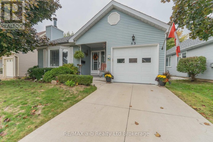 Photo 2 at 53 Hawkins Crescent, Tillsonburg Photo 2 at 53 Hawkins Crescent, Tillsonburg