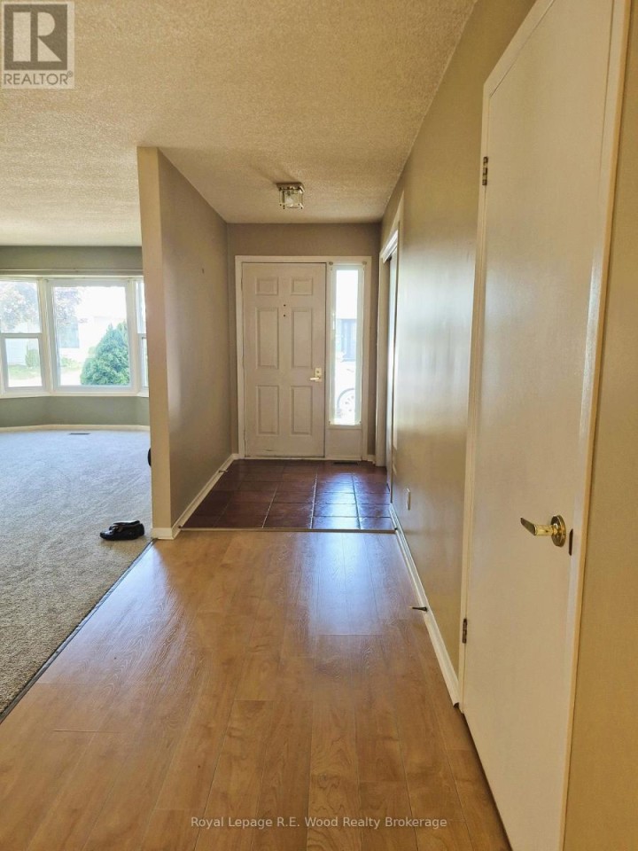 Photo 4 at 58 Hawkins Crescent, Tillsonburg Photo 4 at 58 Hawkins Crescent, Tillsonburg