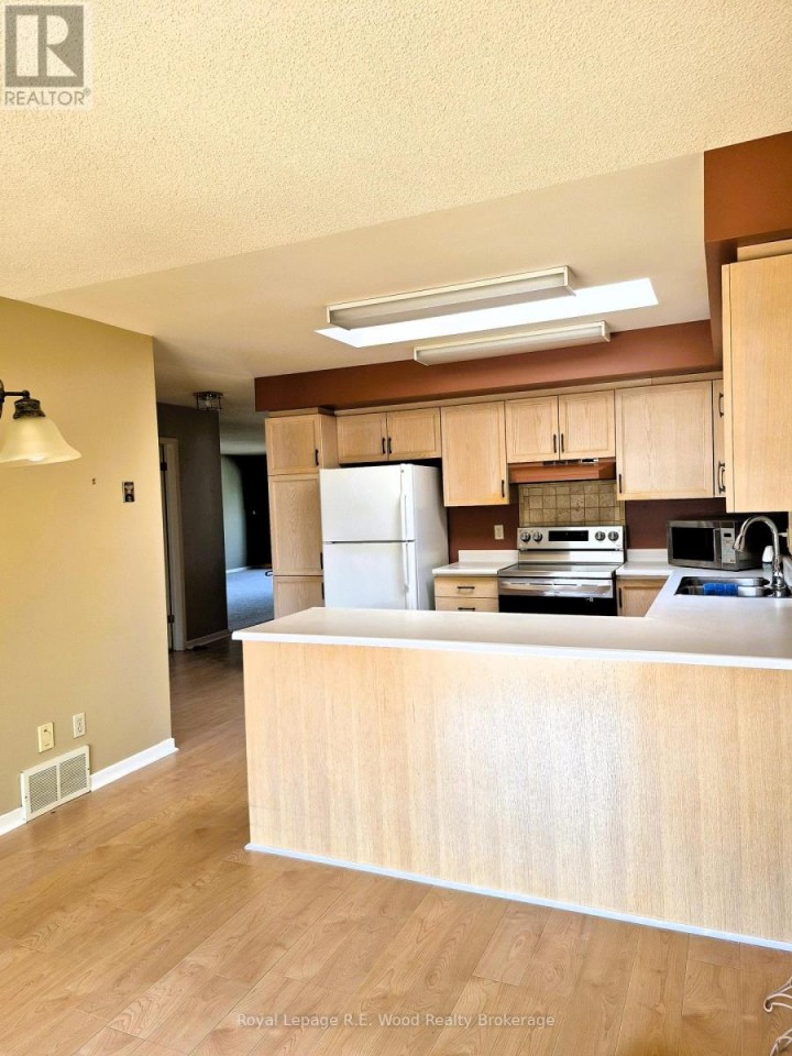 Photo 7 at 58 Hawkins Crescent, Tillsonburg Photo 7 at 58 Hawkins Crescent, Tillsonburg