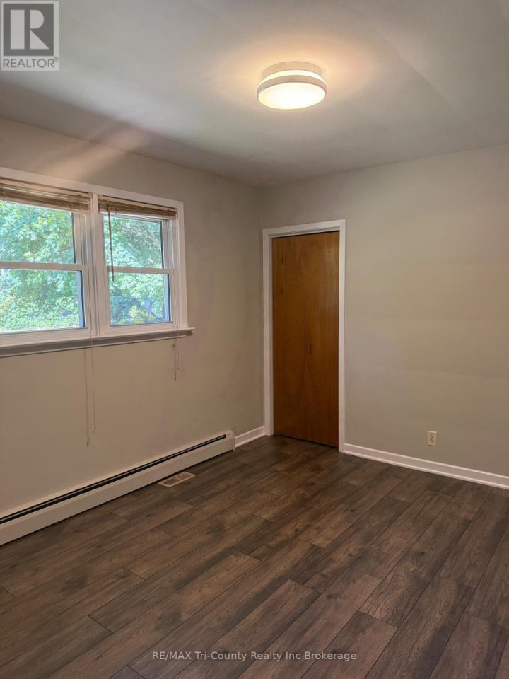 Photo 7 at 20 Fairfield Crescent, Tillsonburg Photo 7 at 20 Fairfield Crescent, Tillsonburg