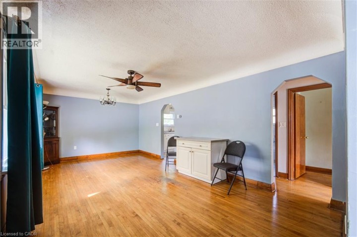 Photo 5 at 189 Cardigan Street, Woodstock Photo 5 at 189 Cardigan Street, Woodstock