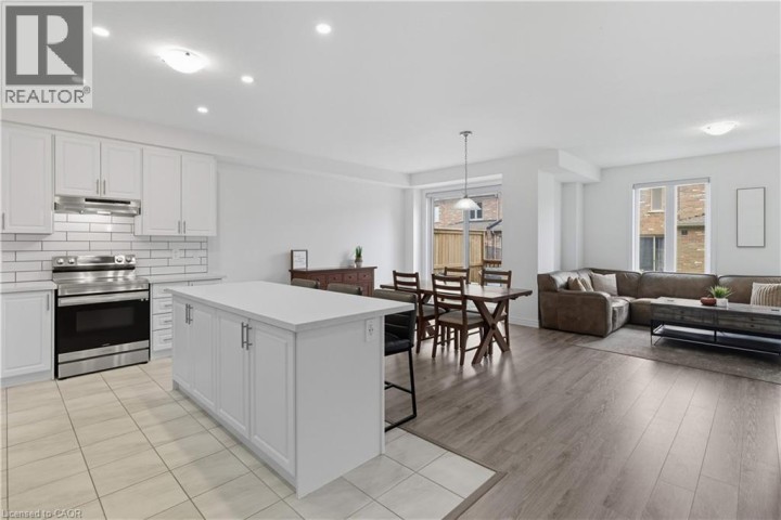 Photo 3 at 10 Beretta Street, Tillsonburg Photo 3 at 10 Beretta Street, Tillsonburg