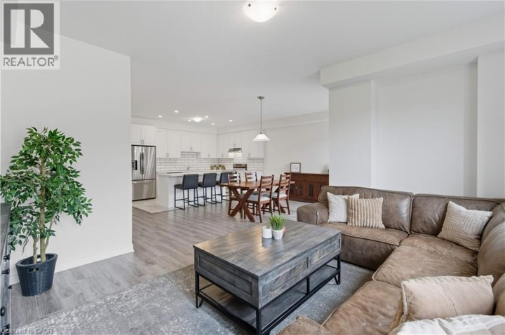 Photo 8 at 10 Beretta Street, Tillsonburg Photo 8 at 10 Beretta Street, Tillsonburg