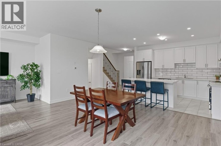 Photo 9 at 10 Beretta Street, Tillsonburg Photo 9 at 10 Beretta Street, Tillsonburg