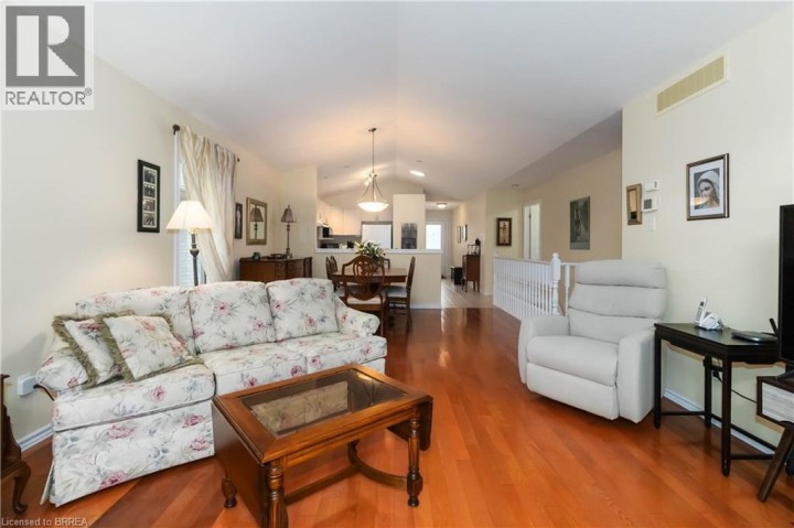 Photo 9 at 54 GLENWOOD Drive 15, Brantford Photo 9 at 54 GLENWOOD Drive 15, Brantford