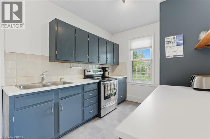 Photo 13 at 9 Curtis Avenue S, Innerkip, Woodstock Photo 13 at 9 Curtis Avenue S, Innerkip, Woodstock