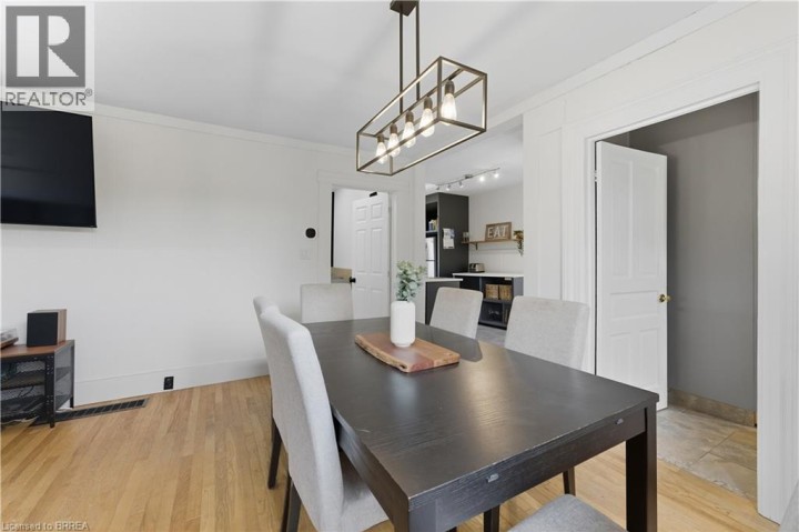 Photo 8 at 9 Curtis Avenue S, Innerkip, Woodstock Photo 8 at 9 Curtis Avenue S, Innerkip, Woodstock