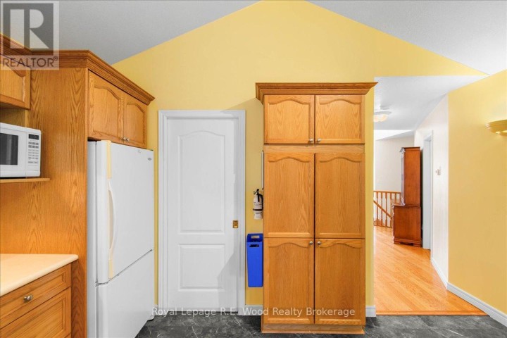 Photo 10 at 65 Barker Street, Tillsonburg Photo 10 at 65 Barker Street, Tillsonburg