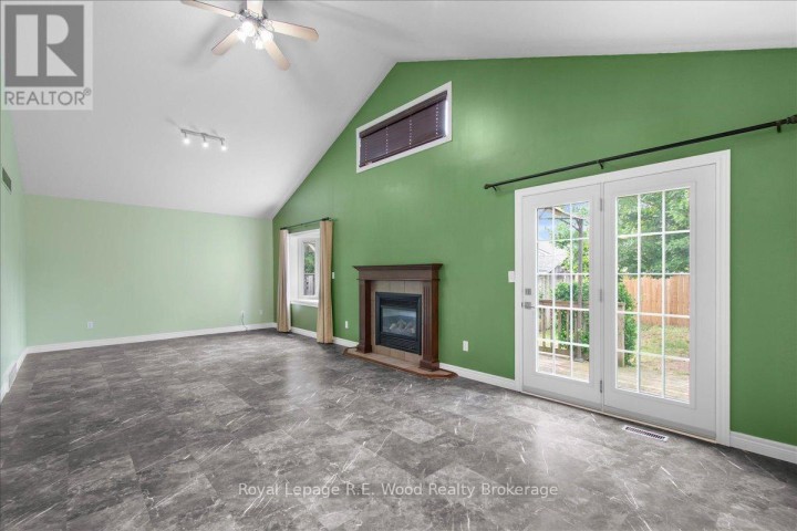 Photo 11 at 65 Barker Street, Tillsonburg Photo 11 at 65 Barker Street, Tillsonburg