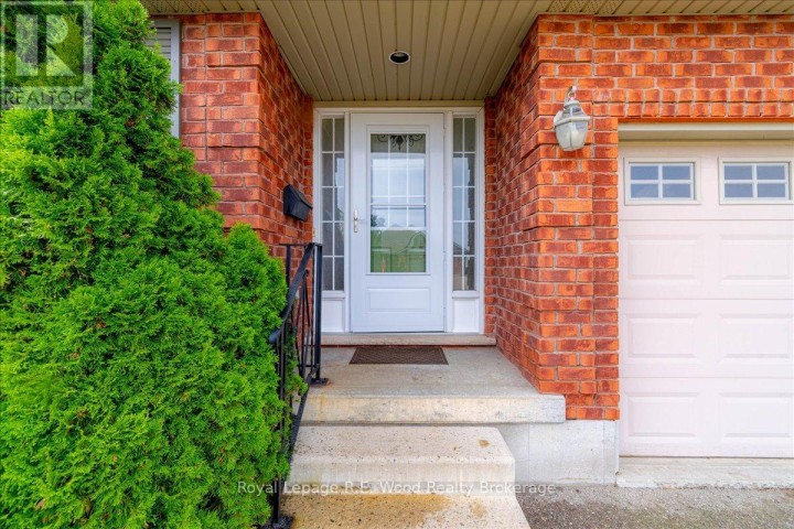 Photo 4 at 65 Barker Street, Tillsonburg Photo 4 at 65 Barker Street, Tillsonburg