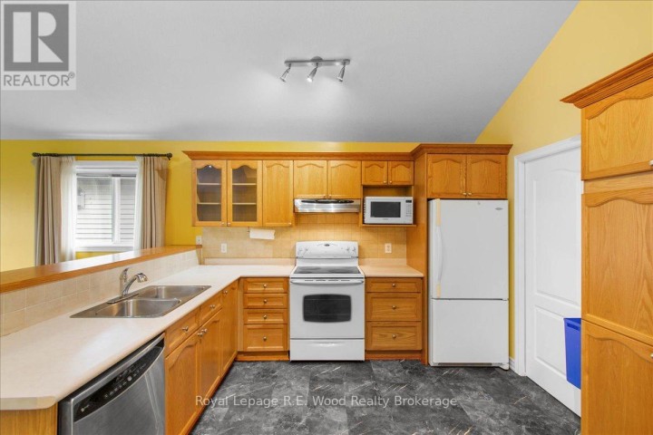 Photo 7 at 65 Barker Street, Tillsonburg Photo 7 at 65 Barker Street, Tillsonburg