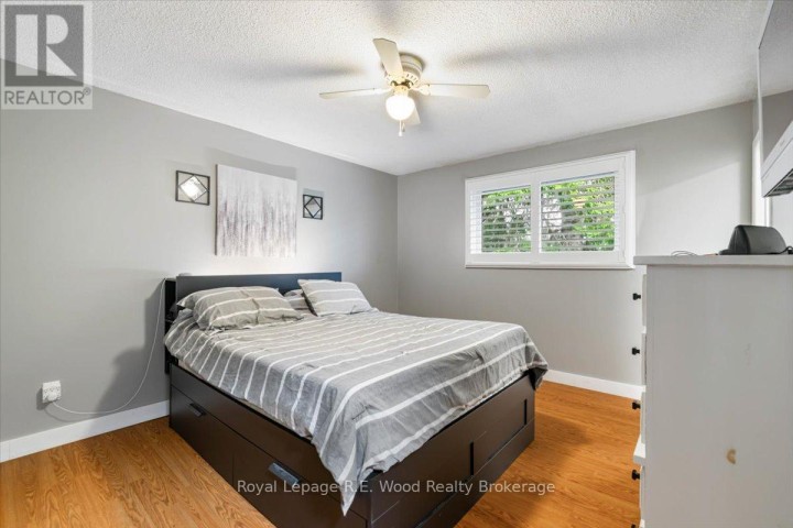 Photo 12 at 32 Devon Court, Tillsonburg Photo 12 at 32 Devon Court, Tillsonburg