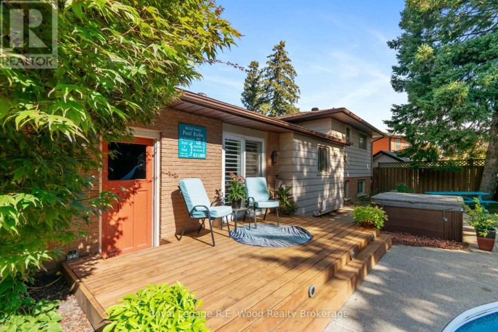 Photo 19 at 32 Devon Court, Tillsonburg Photo 19 at 32 Devon Court, Tillsonburg