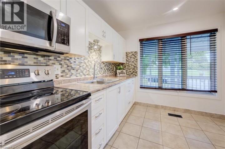 Photo 7 at 143 Dyer Court, Cambridge Photo 7 at 143 Dyer Court, Cambridge