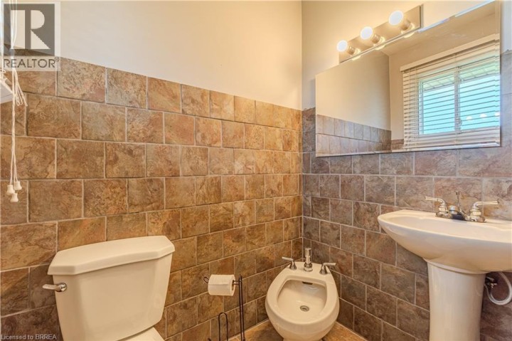 Photo 12 at 591 Governors Road E, Innerkip, Woodstock Photo 12 at 591 Governors Road E, Innerkip, Woodstock