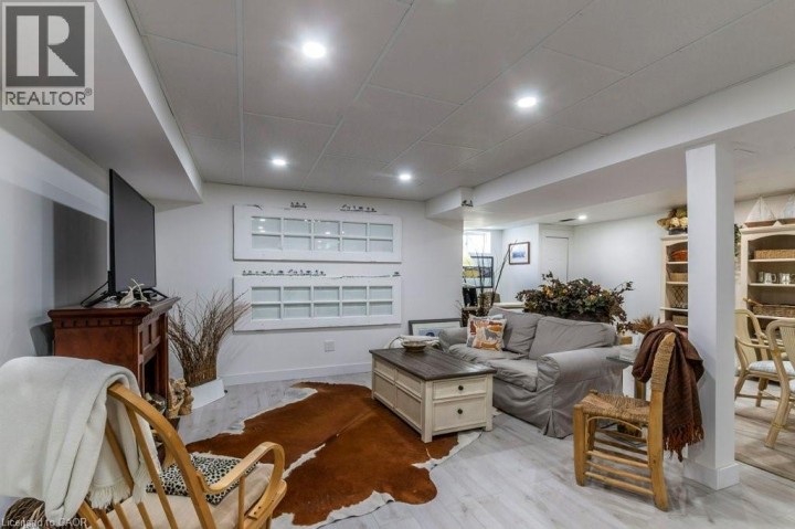 Photo 31 at 747 Garden Court Crescent, Woodstock Photo 31 at 747 Garden Court Crescent, Woodstock