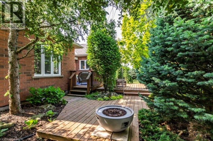 Photo 44 at 747 Garden Court Crescent, Woodstock Photo 44 at 747 Garden Court Crescent, Woodstock