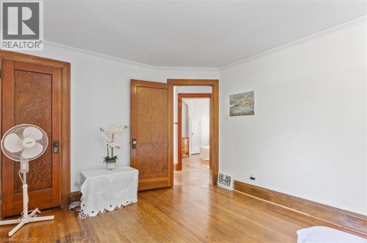 Photo 15 at 456 Waterloo Street S, Cambridge Photo 15 at 456 Waterloo Street S, Cambridge