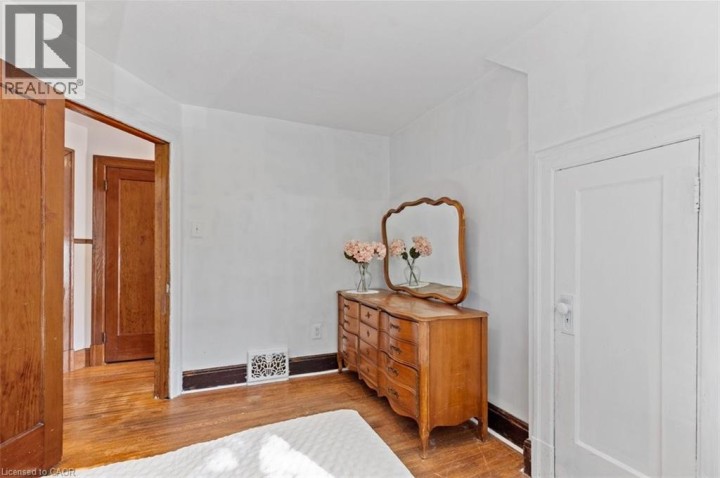 Photo 19 at 456 Waterloo Street S, Cambridge Photo 19 at 456 Waterloo Street S, Cambridge