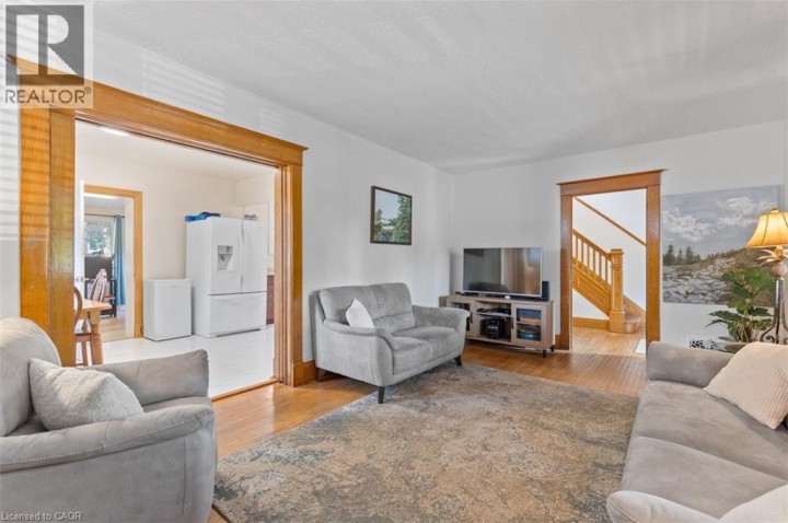 Photo 7 at 456 Waterloo Street S, Cambridge Photo 7 at 456 Waterloo Street S, Cambridge