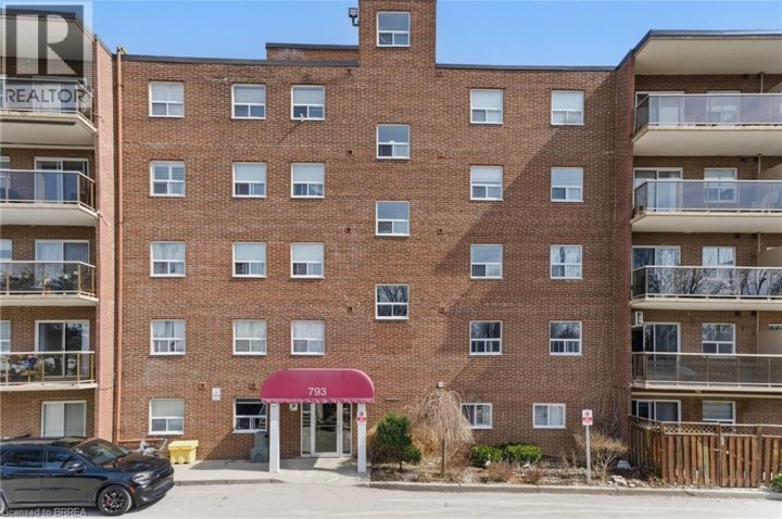 Photo 1 at 793 COLBORNE Street E 401, Brantford Photo 1 at 793 COLBORNE Street E 401, Brantford