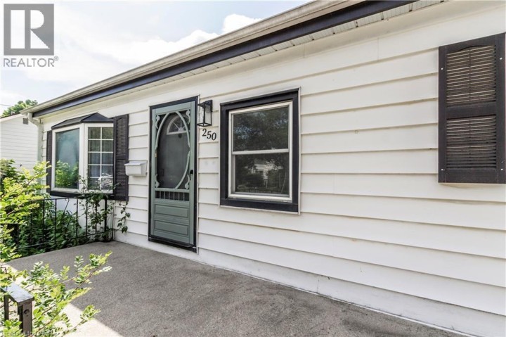 Photo 5 at 250 Cardigan Street, Woodstock Photo 5 at 250 Cardigan Street, Woodstock