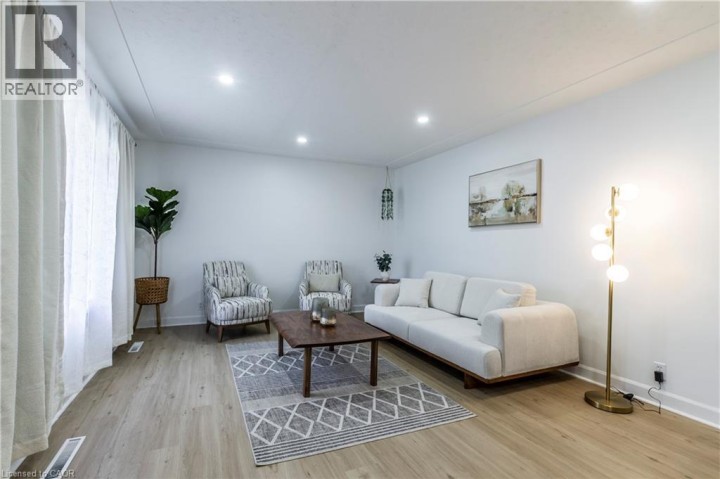 Photo 9 at 250 Cardigan Street, Woodstock Photo 9 at 250 Cardigan Street, Woodstock