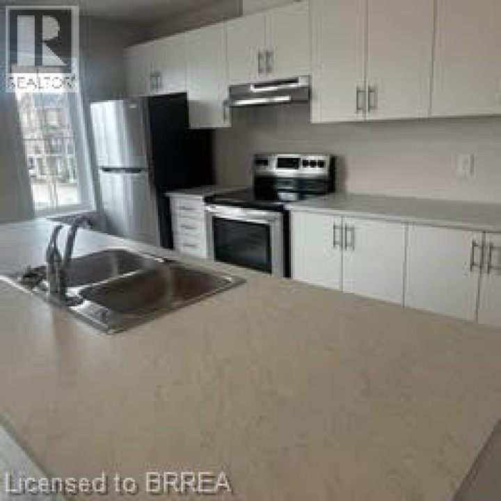 Photo 3 at 677 PARK Road N 16, Brantford Photo 3 at 677 PARK Road N 16, Brantford