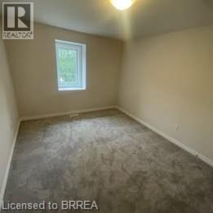 Photo 5 at 677 PARK Road N 16, Brantford Photo 5 at 677 PARK Road N 16, Brantford