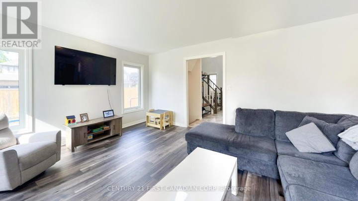 Photo 6 at 16 Arnold Street, Tillsonburg Photo 6 at 16 Arnold Street, Tillsonburg