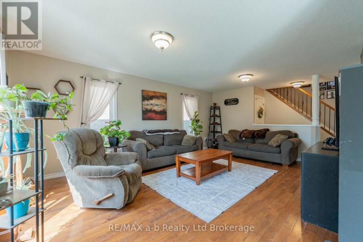 Photo 12 at 9 Langrell Avenue, Tillsonburg Photo 12 at 9 Langrell Avenue, Tillsonburg