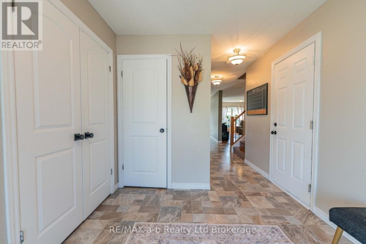 Photo 5 at 9 Langrell Avenue, Tillsonburg Photo 5 at 9 Langrell Avenue, Tillsonburg