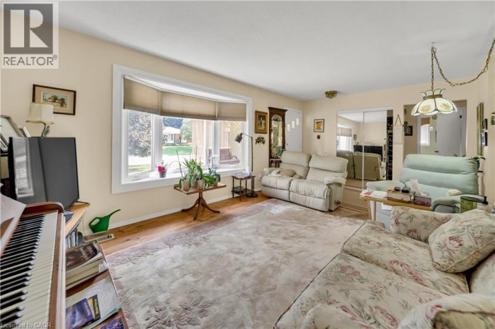 Photo 10 at 13 Gilston Parkway, Innerkip, Woodstock Photo 10 at 13 Gilston Parkway, Innerkip, Woodstock