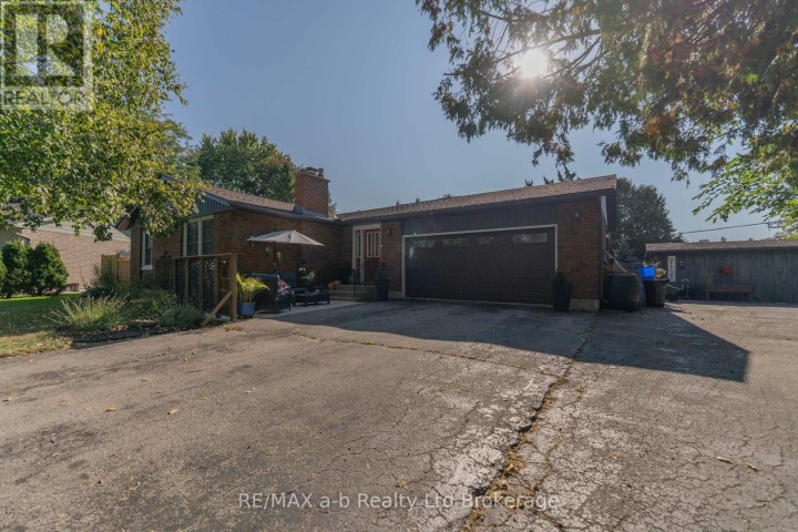 Photo 3 at 6 Camdon Court, Tillsonburg Photo 3 at 6 Camdon Court, Tillsonburg