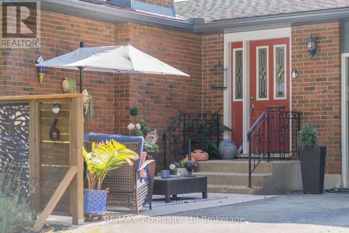 Photo 5 at 6 Camdon Court, Tillsonburg Photo 5 at 6 Camdon Court, Tillsonburg