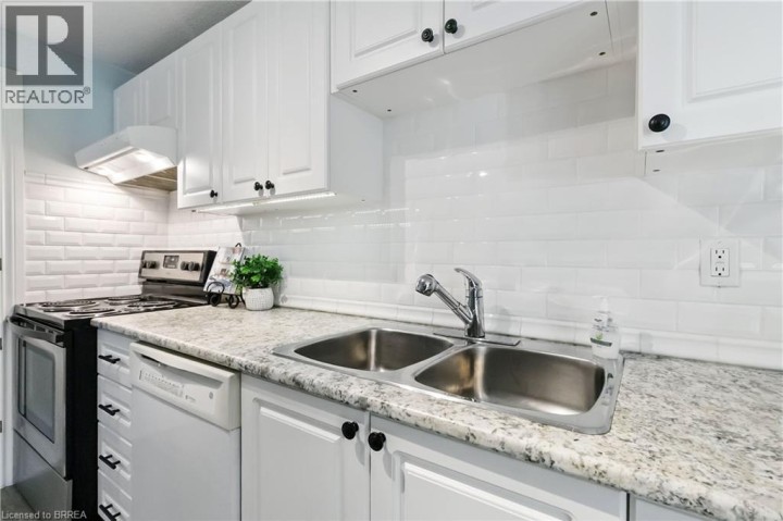 Photo 11 at 80 Four Seasons Drive, Brantford Photo 11 at 80 Four Seasons Drive, Brantford