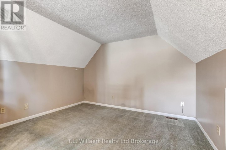 Photo 23 at 62 Edwin Crescent, Tillsonburg Photo 23 at 62 Edwin Crescent, Tillsonburg