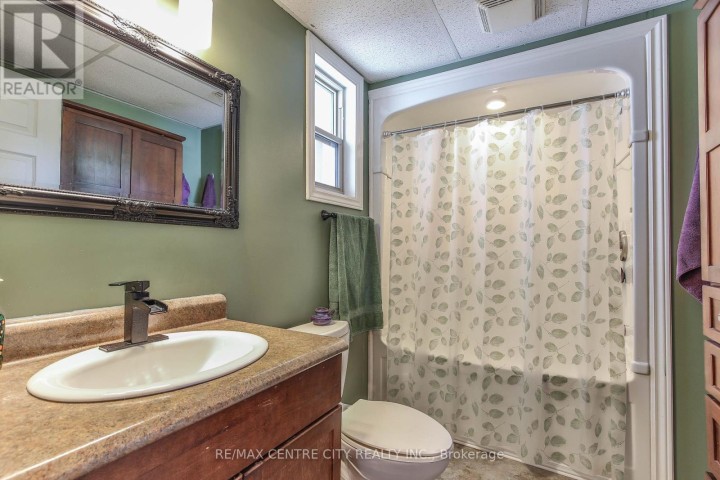 Photo 24 at 13 Potters Road N, Tillsonburg Photo 24 at 13 Potters Road N, Tillsonburg