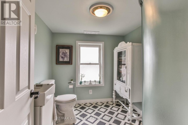 Photo 35 at 13 Potters Road N, Tillsonburg Photo 35 at 13 Potters Road N, Tillsonburg