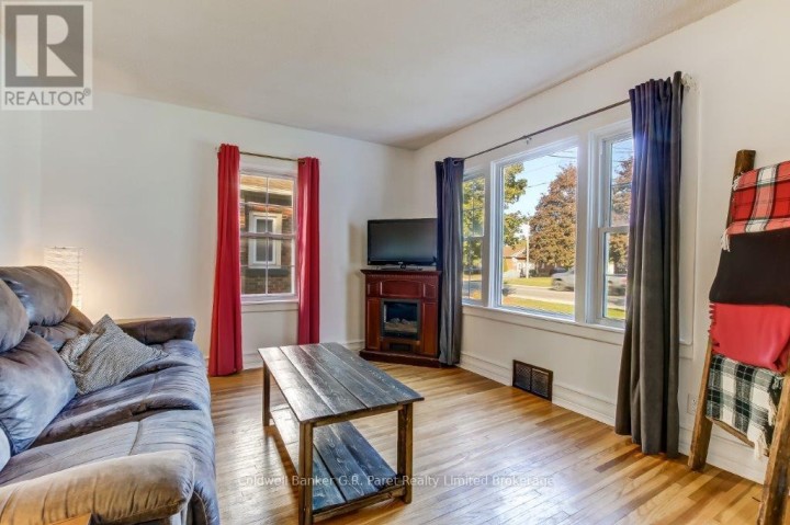 Photo 9 at 87 Vienna Road, Tillsonburg Photo 9 at 87 Vienna Road, Tillsonburg